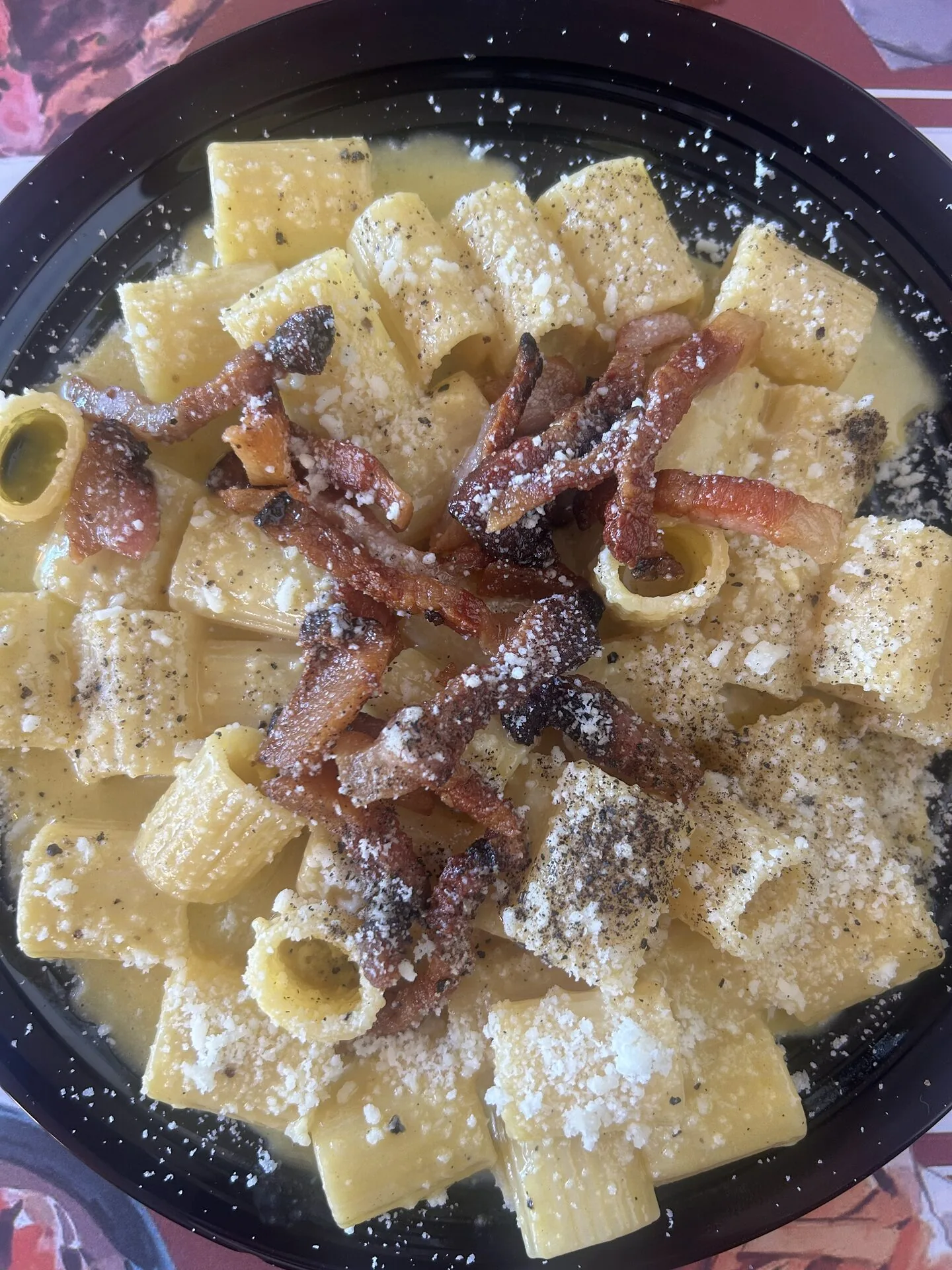 Rigatoni alla carbonara